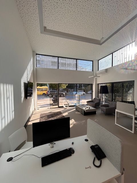 (for sale) Commercial Office || Athens north suburbs / Chalandri - 224.0sq.m, 780.000€