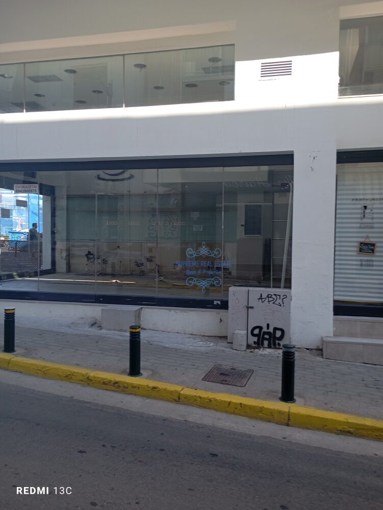 (for rent) Commercial Store || Athens north suburbs / Marousi - 35.0sq.m, 1.650€