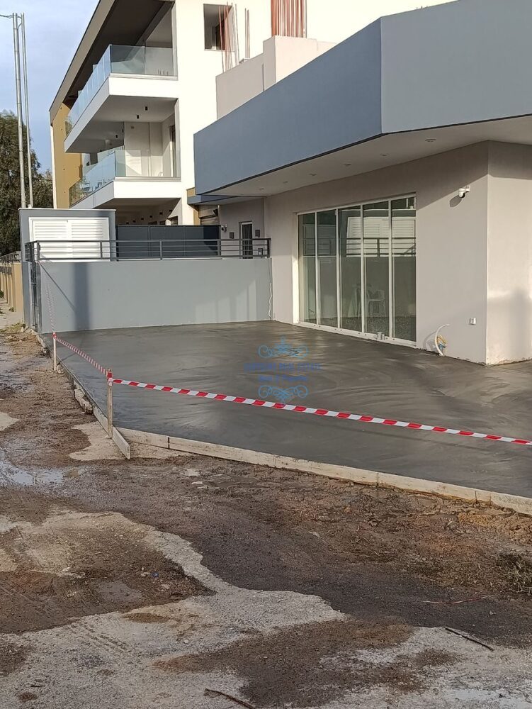 (for rent) Commercial Store || Athens east suburbs / Gerakas - 55.0sq.m, 600€