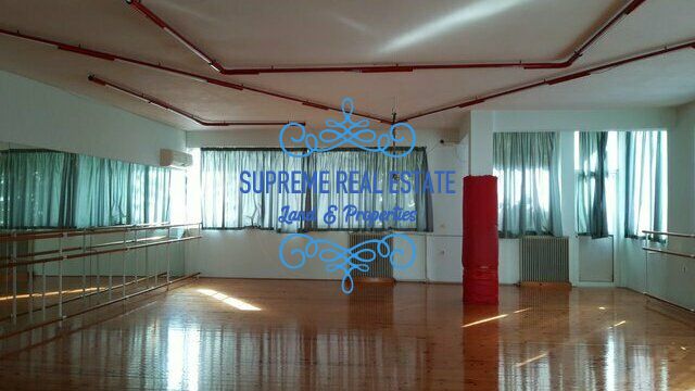 (Προς Ενοικίαση) Επαγγελματικός Χώρος Αίθουσα || Βριλήσσια /  - 128τ.μ, 1350€