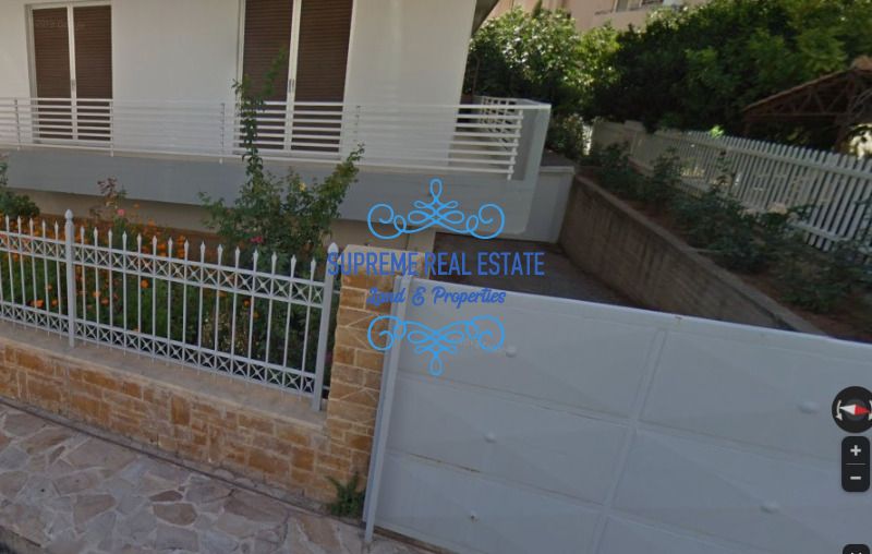 (Προς Ενοικίαση) Επαγγελματικός Χώρος Αποθήκη || Αγία Παρασκευή /  - 180τ.μ, 500€