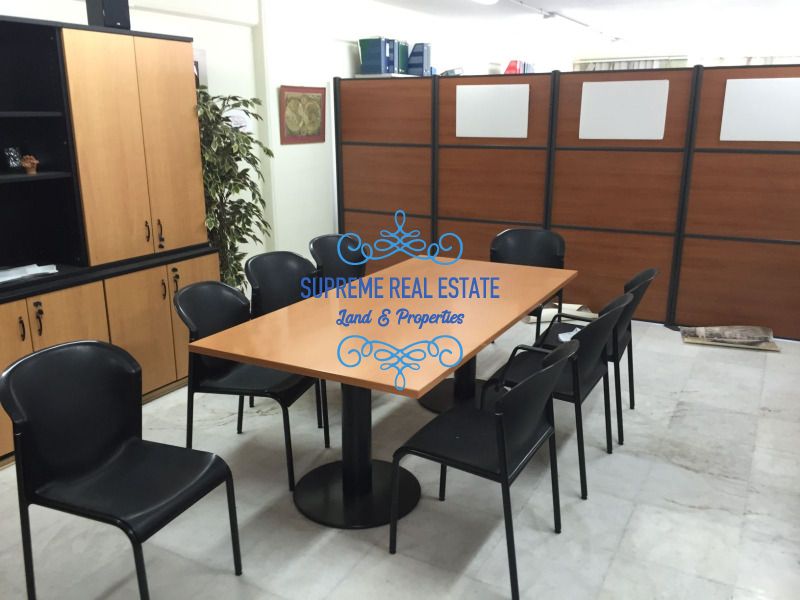 (Προς Ενοικίαση) Επαγγελματικός Χώρος Κτίριο || Γέρακας /  - 796τ.μ, 3530€