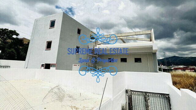 (Προς Ενοικίαση) Επαγγελματικός Χώρο γραφειο || Γλυκά Νερά /  - 400τ.μ, 2500€