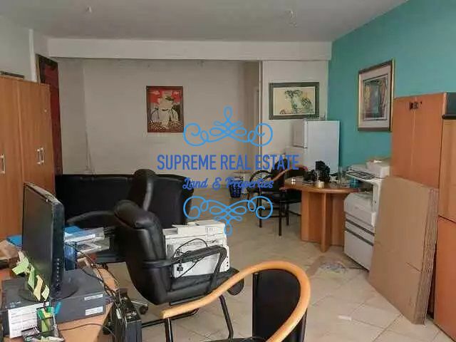 (Προς Ενοικίαση) Επαγγελματικός Χώρος Γραφείο || Γέρακας /  - 50τ.μ, 400€