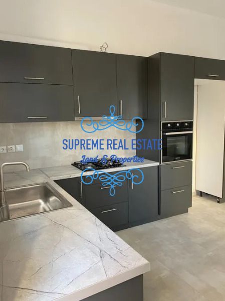 (Προς Ενοικίαση) Επαγγελματικός Χώρος Γραφείο || Μαρούσι /  - 120τ.μ, 1200€