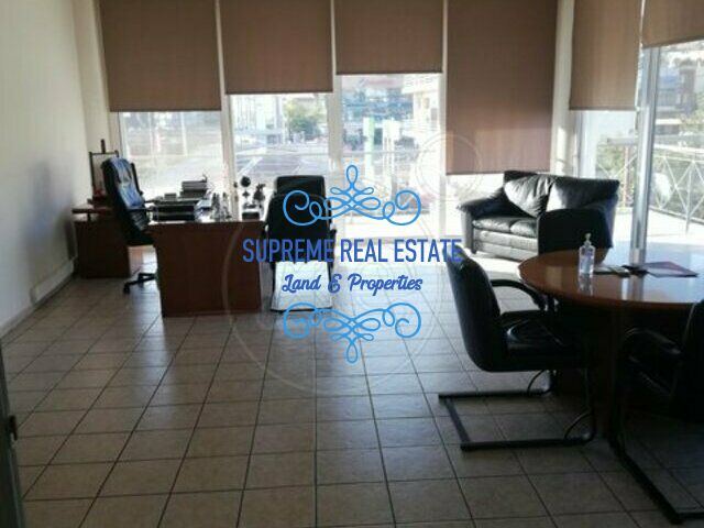 (Προς Πώληση) Επαγγελματικός Χώρος Κτίριο || Γέρακας /  - 780τ.μ, 730000€