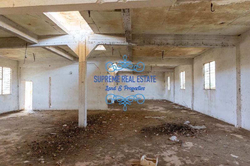 (Προς Πώληση) Επαγγελματικός Χώρος Αποθήκη || Κορωπί /  - 2500τ.μ, 450000€