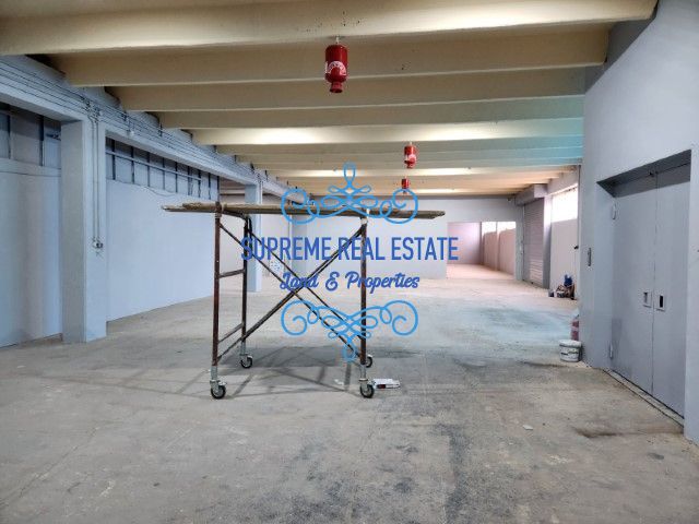 (Προς Πώληση) Επαγγελματικός Χώρος Αποθήκη || Παιανία /  - 2500τ.μ, 1200000€