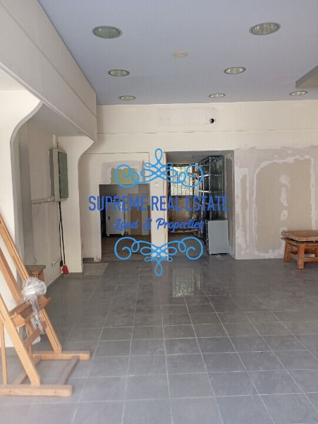 (Προς Πώληση) Επαγγελματικός Χώρος Κατάστημα || Παιανία /  - 80τ.μ, 140000€