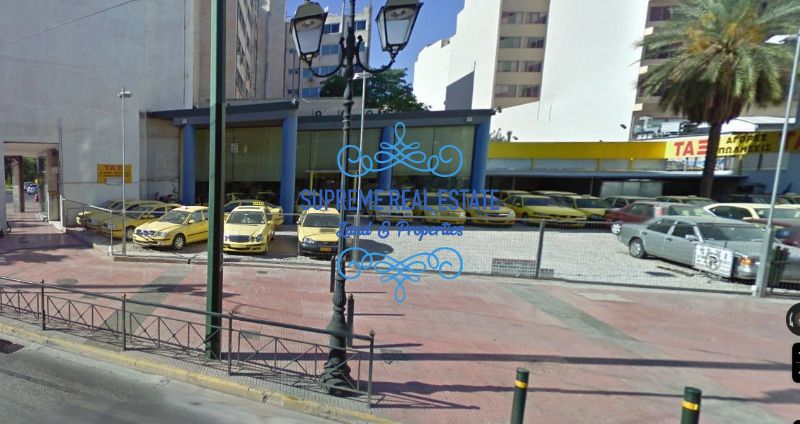 (To Rent) Commercial Store || Kentro / Platia Koumoundourou - 350sq 14000€