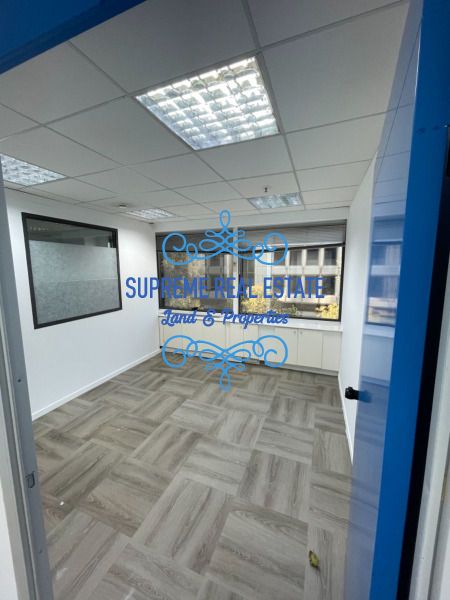 (To Rent) Commercial Office || Marousi /  - 20sq 400€