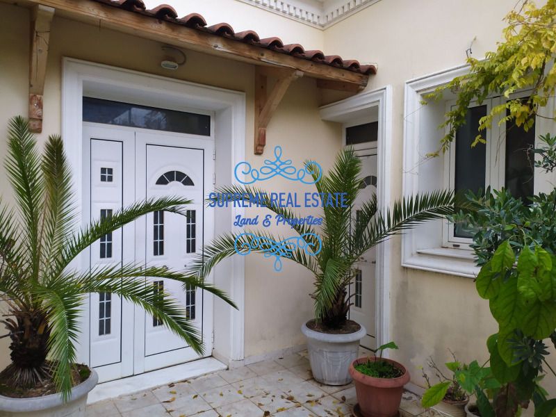 (To Rent) Commercial Office || Marousi /  - 120sq 1500€