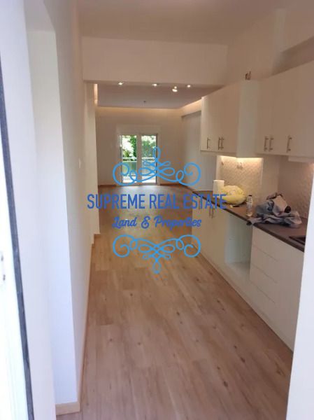 (Προς Πώληση) Επαγγελματικός Χώρος Γραφείο || Χαλάνδρι /  - 76τ.μ, 295000€