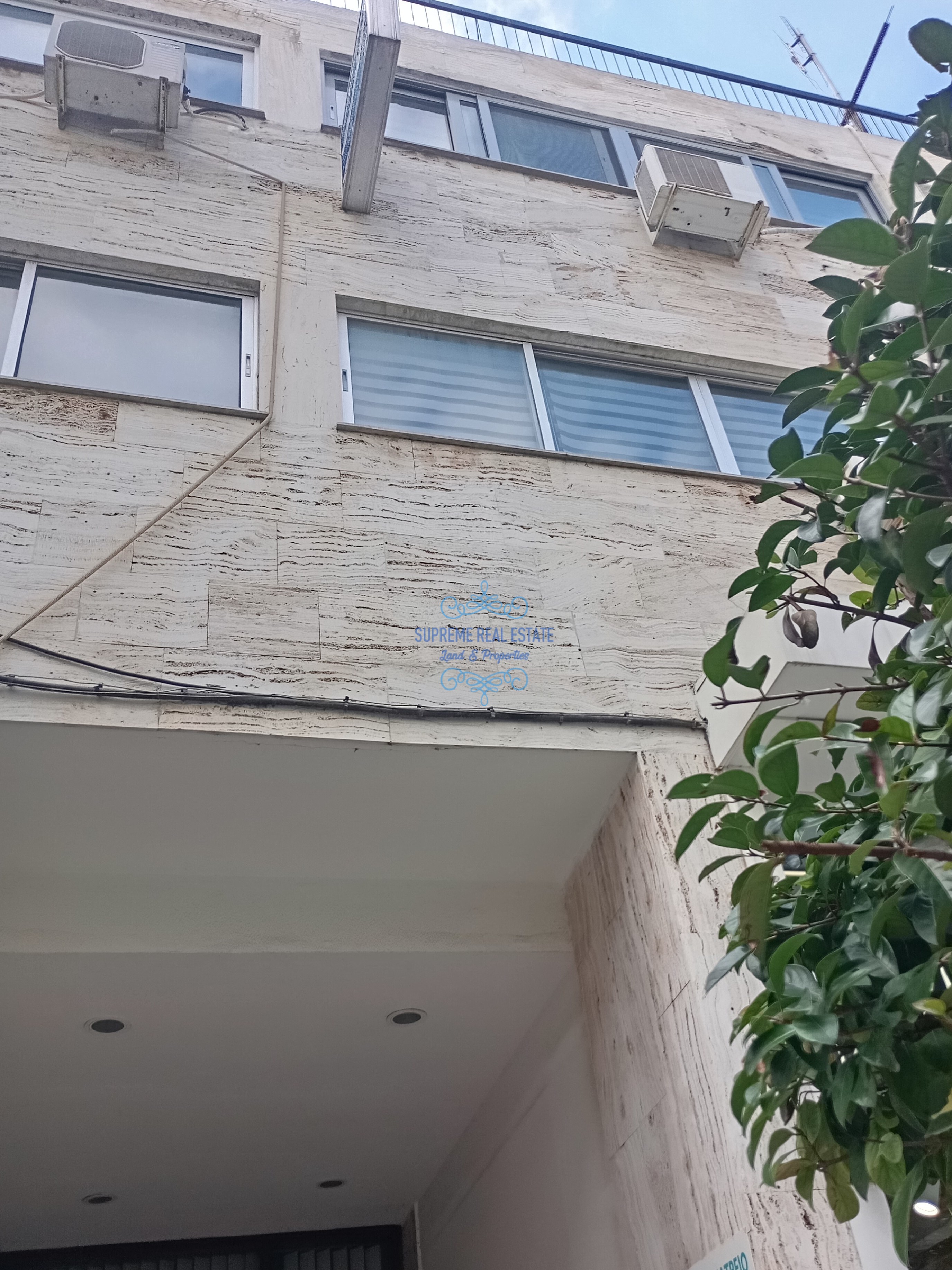 (προς ενοικίαση) Επαγγελματικό Γραφείο || Αθήνα - Βόρεια Προάστια / Χαλάνδρι - 26.5τ.μ., 300€