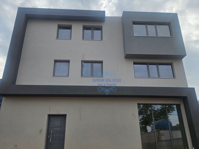 (προς ενοικίαση) Επαγγελματικό Κτίριο || Αθήνα - Ανατολικά Προάστια / Παιανία - 210.0τ.μ., 3.500€