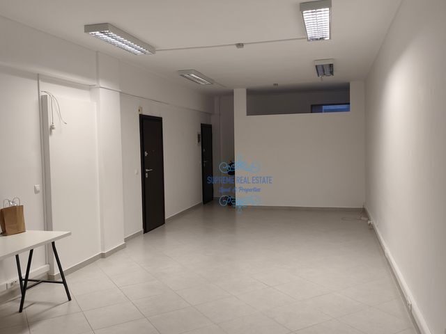 (προς ενοικίαση) Επαγγελματικό Γραφείο || Αθήνα - Βόρεια Προάστια / Χαλάνδρι - 53.0τ.μ., 450€